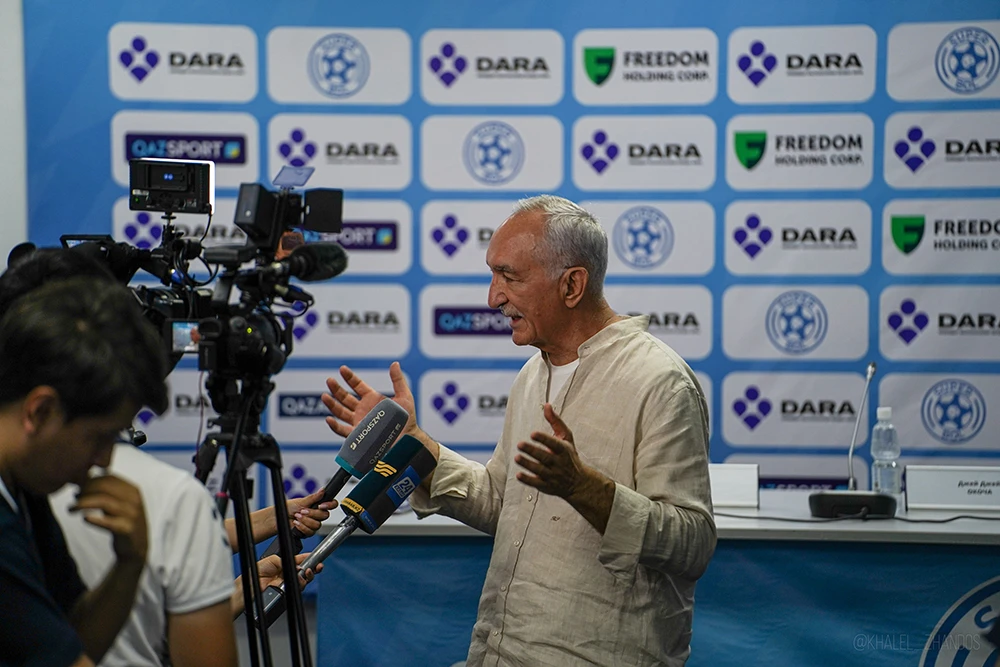 media-img