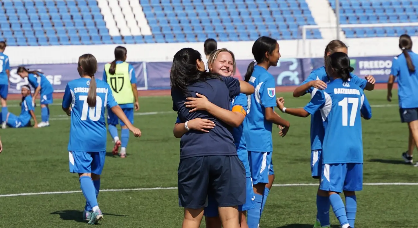 The main intrigue is in the medal race: Review of Matchweek 12 of the Freedom QJ League W