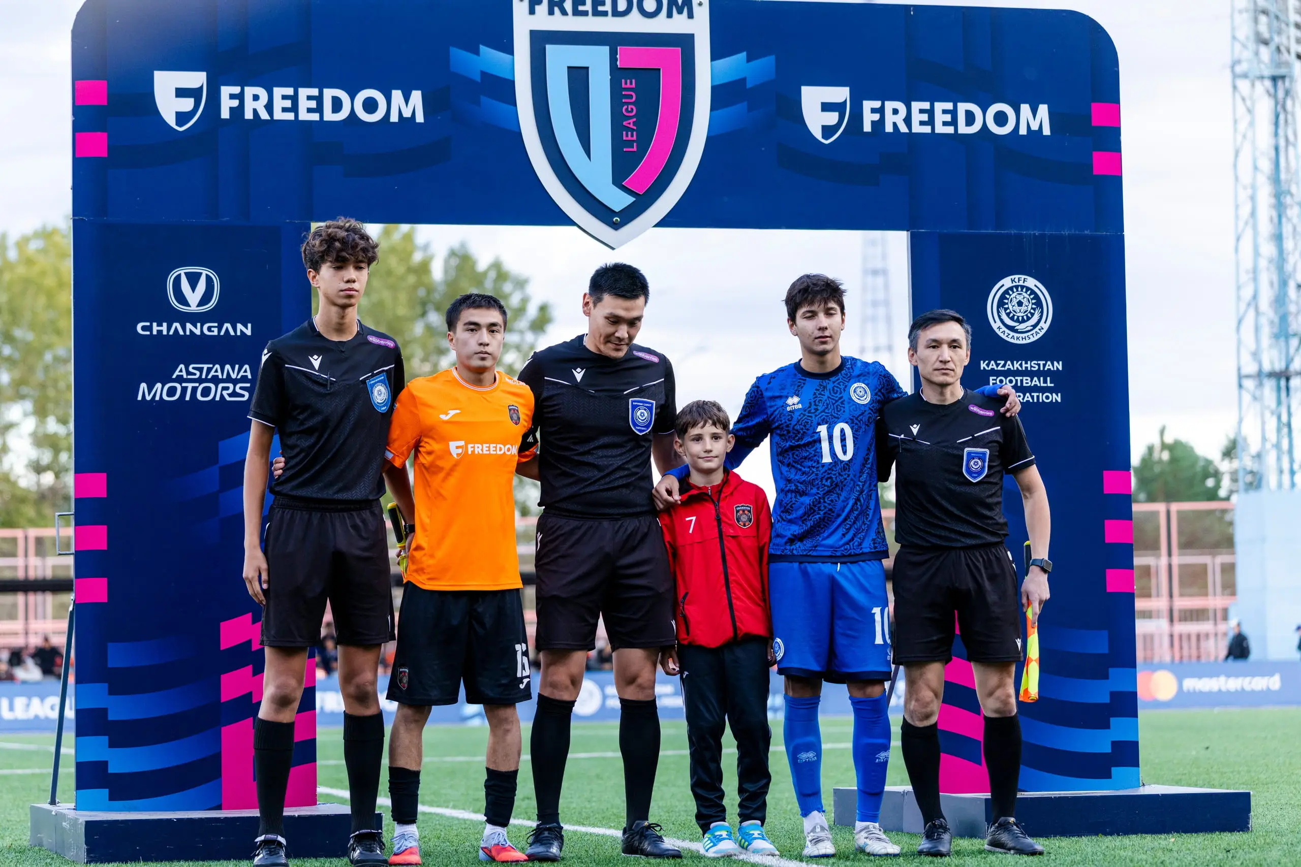 Үздік үштік сүрінген жоқ: Freedom QJ League 17-туры қалай өтті